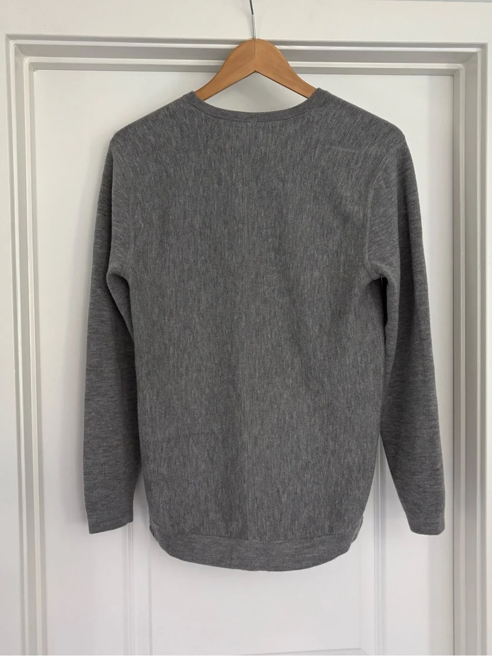 Lululemon Alpine Air Merino Wool Crew layering Sweater Size M